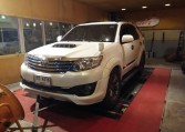 Toyota Fortuner 3L 2012 on dyno for ECU remapping