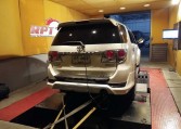 Toyota Fortuner 3L 2012 on dyno for ECU remapping