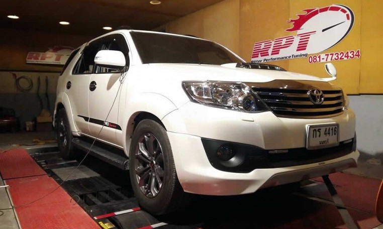 Toyota Fortuner 3L 2012 ECU remapping at RPT Thailand