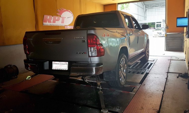 2016 Toyota Revo 2.8L on dyno for ecu remapping at RPT ECU Thailand