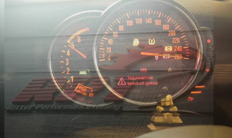 2015 Mini Cooper D Clocks during Remap at RTP Thailand